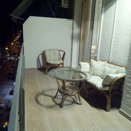 Modern House For Gourmet Guests Apartment Athens